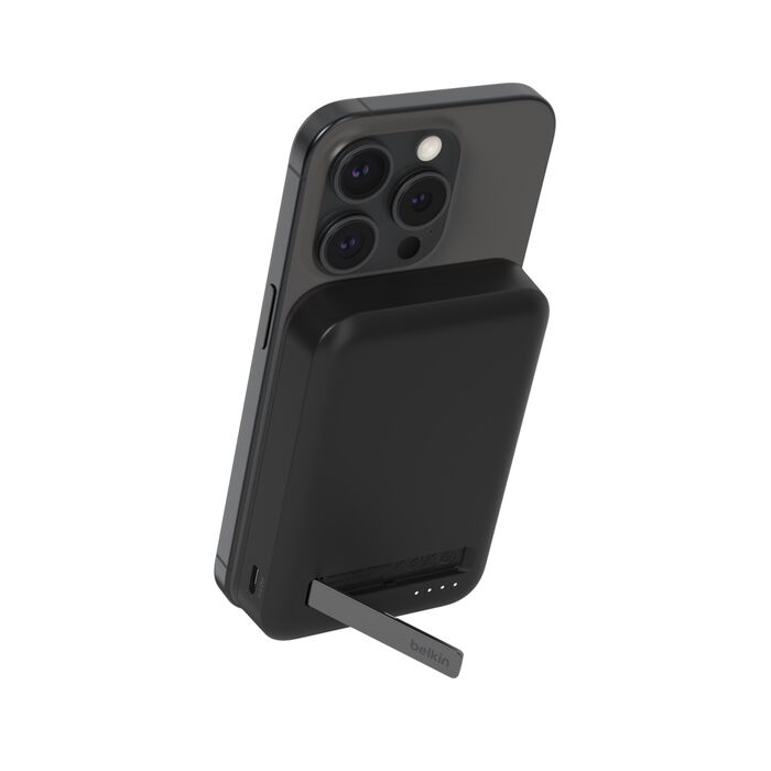 بنك طاقة مغناطيسي من Belkin مع Qi2 15 واط 8K أسود