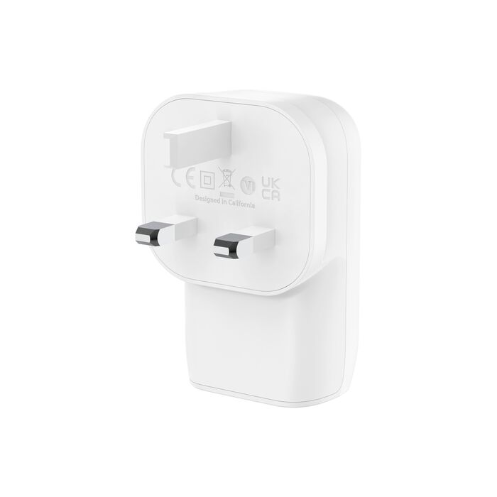شاحن حائط Belkin Boost Charge بثلاثة منافذ USB-C مع PPS 67 واط أبيض 