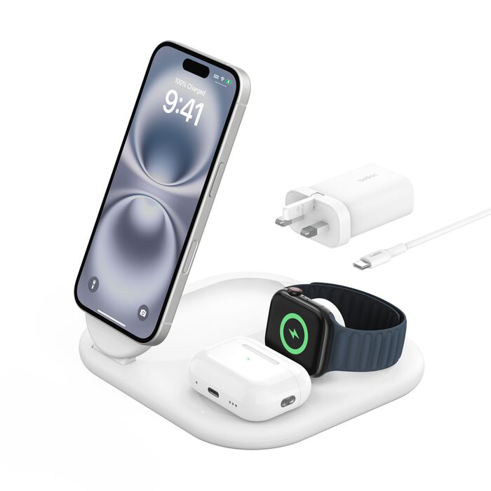 شاحن Belkin BoostCharge 3 في 1 المغناطيسي القابل للطي MagSafe مع Qi2 15W - شحن سريع متوافق مع iPhone 16 و15 و14 باللون الأبيض 