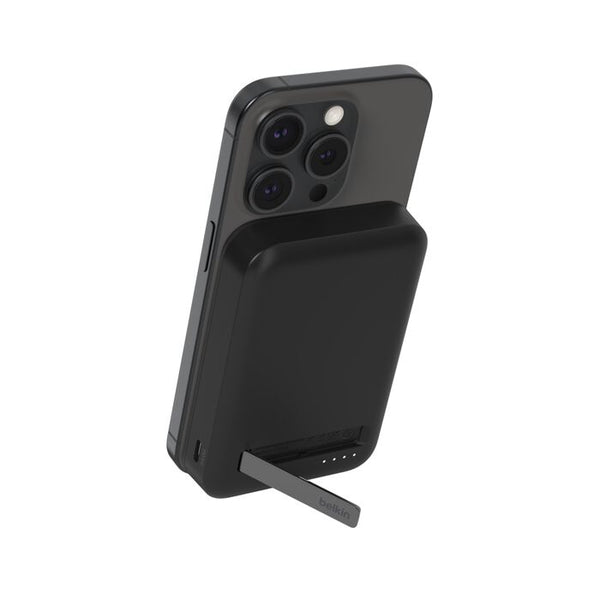 بنك طاقة مغناطيسي من Belkin مع Qi2 15 واط 8K أسود 