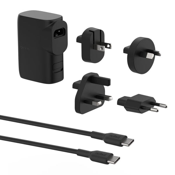 شاحن Belkin Boost Charge Hybrid USB وبنك طاقة 5000 مللي أمبير في الساعة مع مجموعة محول السفر باللون الأسود 