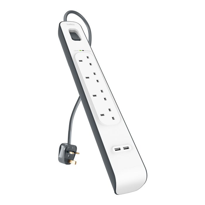 شريط حماية من زيادة التيار الكهربائي Belkin 2.4 أمبير USB للشحن بأربعة منافذ، أبيض