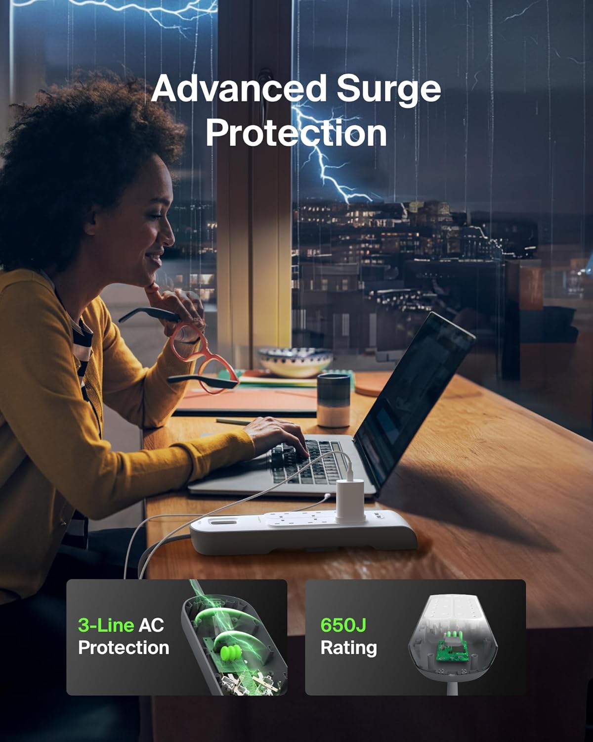 شريط حماية من زيادة التيار الكهربائي من Belkin بستة اتجاهات بطول مترين مع منفذي شحن USB بقوة 2.4 أمبير، باللون الأبيض
