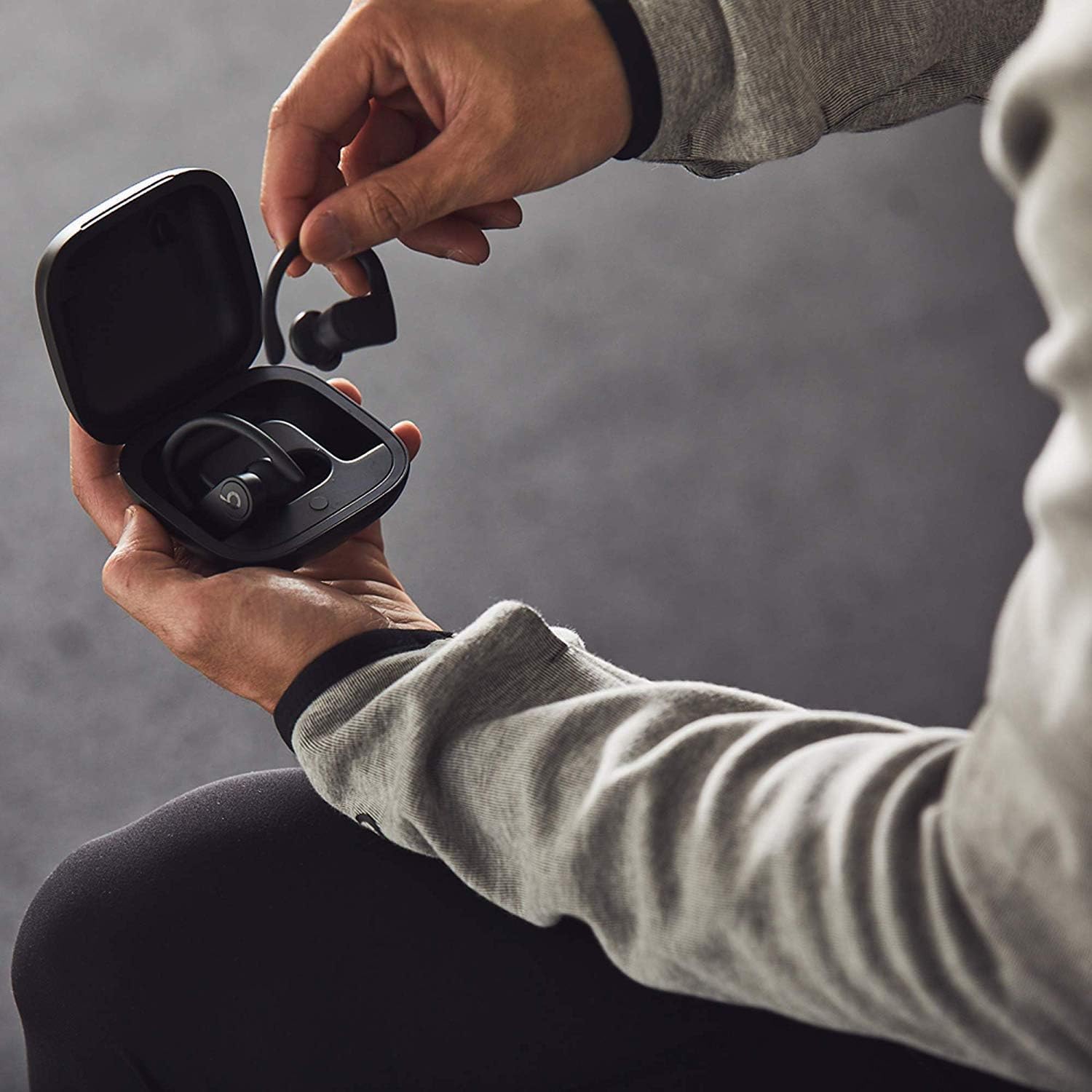 Beats Powerbeats Pro Wireless Earbuds Navy