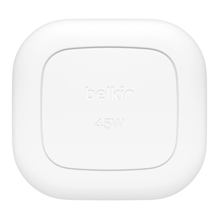 شاحن حائط مدمج من Belkin بقوة 45 وات، بمنفذ USB-C، باللون الأبيض