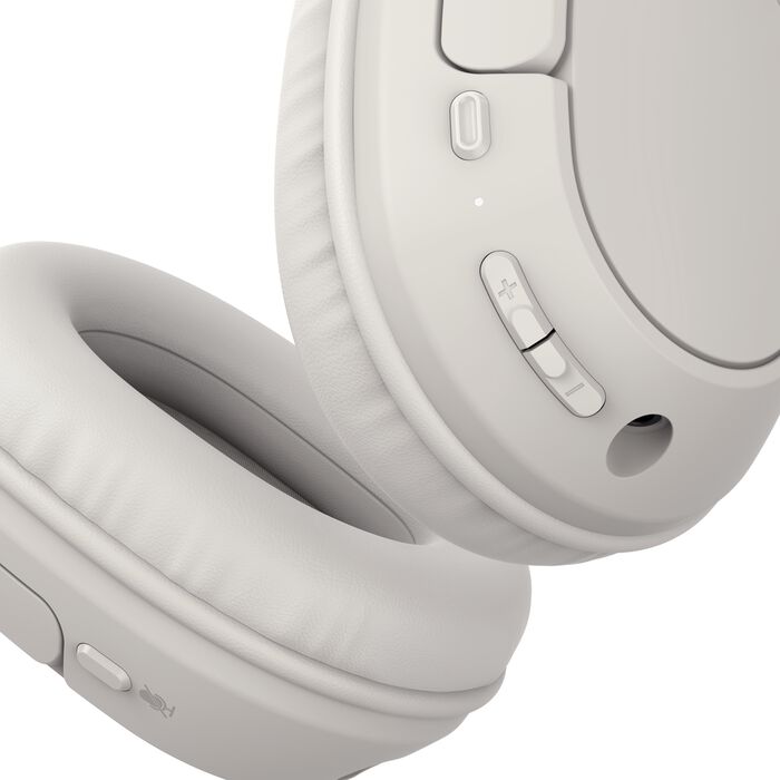 سماعات رأس لاسلكية محيطية من Belkin Sound form باللون الأبيض 