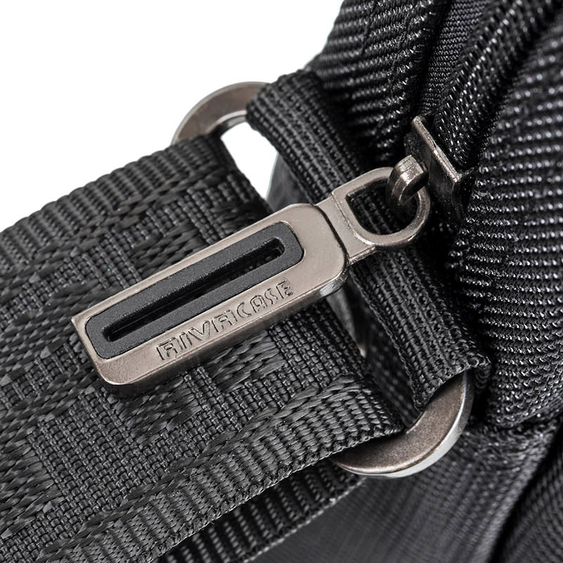 8112 black Laptop bag 10,2"