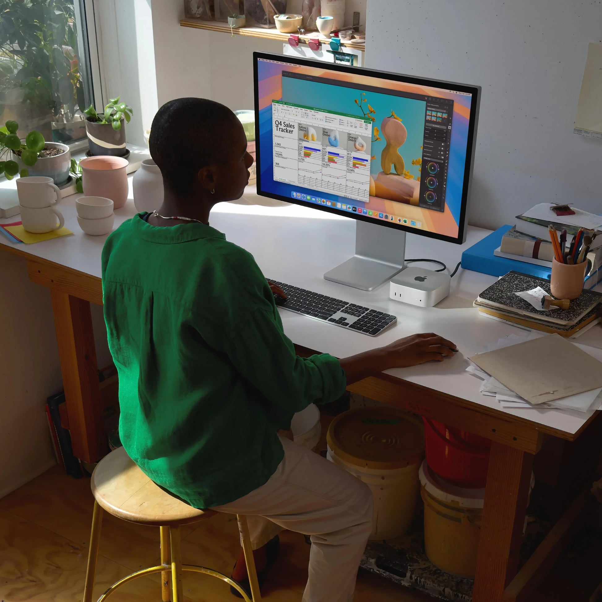 شريحة Apple Mac Mini M4 مع وحدة معالجة مركزية 10 أنوية ووحدة معالجة رسومية 10 أنوية فضية 