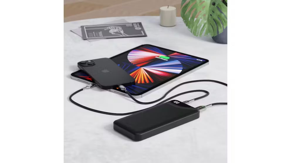 Cygnett ChargeUp Boost 3 10000mAh Power Bank - Black
